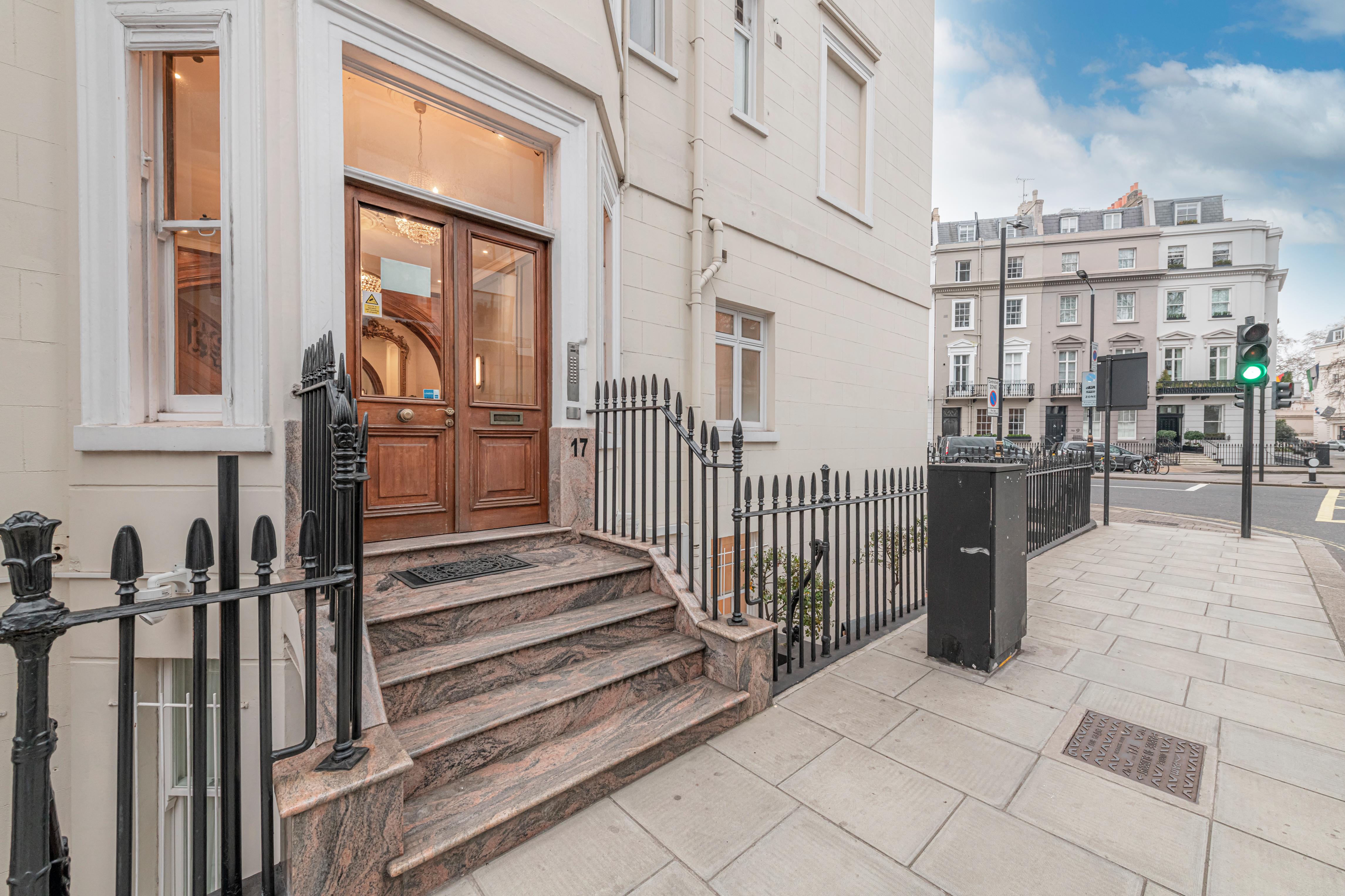 Chesham Court Knightsbridge Aparthotel London Exterior photo